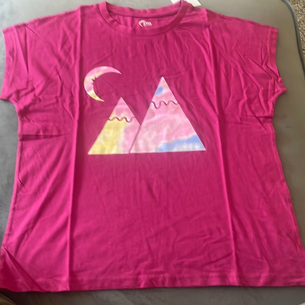 Zyia dark fuchsia mountain short sleeve tee